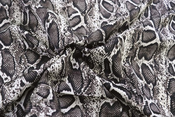 Шелк "Армани" принт/змея серо-белая 3844-PY/C#3