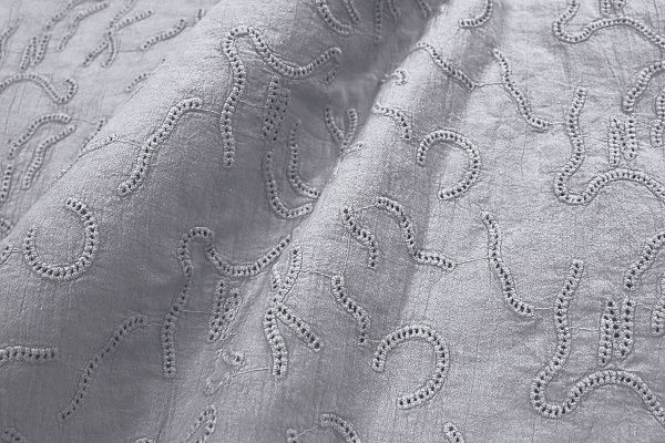 Хлопок "Батист" жатка с вышивкой/серый 3202-PY/D#4/C#5 (EU4272)