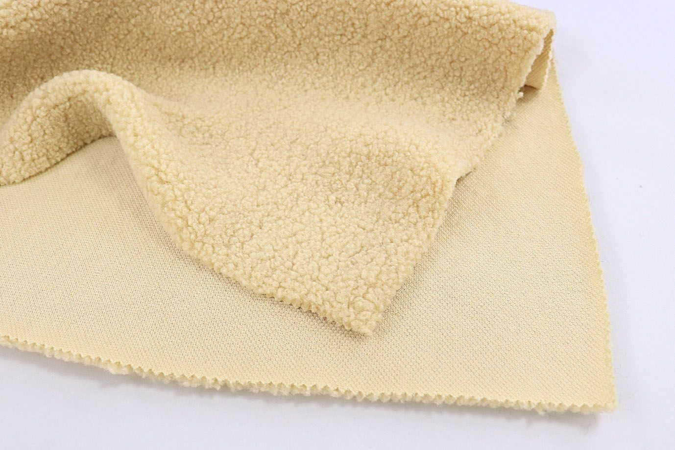 Искусственный мех "Барашек"/песочный AP210113164/D#1289-2267/C#10