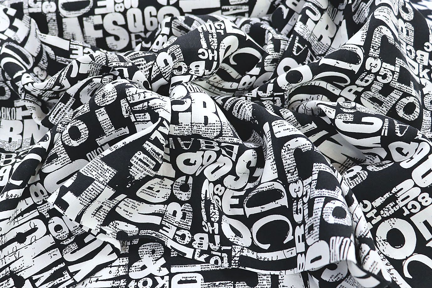 Штапель принт/надписи белые на черном 3861-PY/D#14/C#1