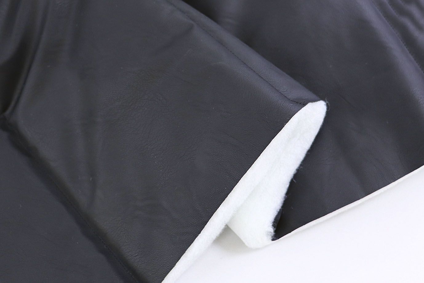 Ткань простеганная "Полоска" P51/черный 3748/1+CC300