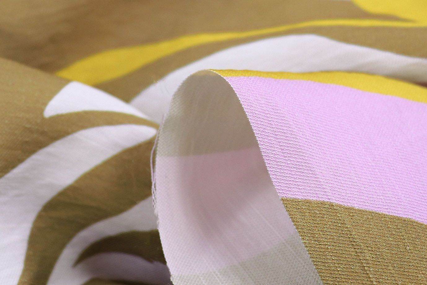 Лен N/R слаб принт/листья розово-желтый на коричневом 3826-PY/D#4/C#1