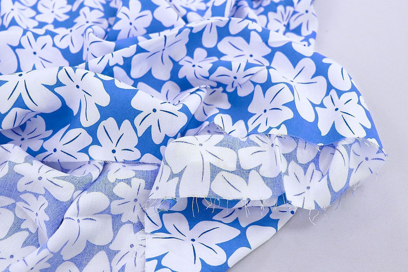 Штапель принт/цветы белые на синем 1382-PY/D#15/C#4