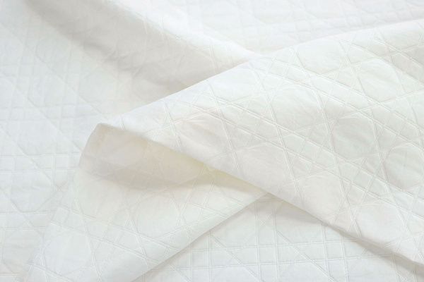 Костюмная ткань "Соренто" жаккард/белый 3560-PY/D#2/C#1