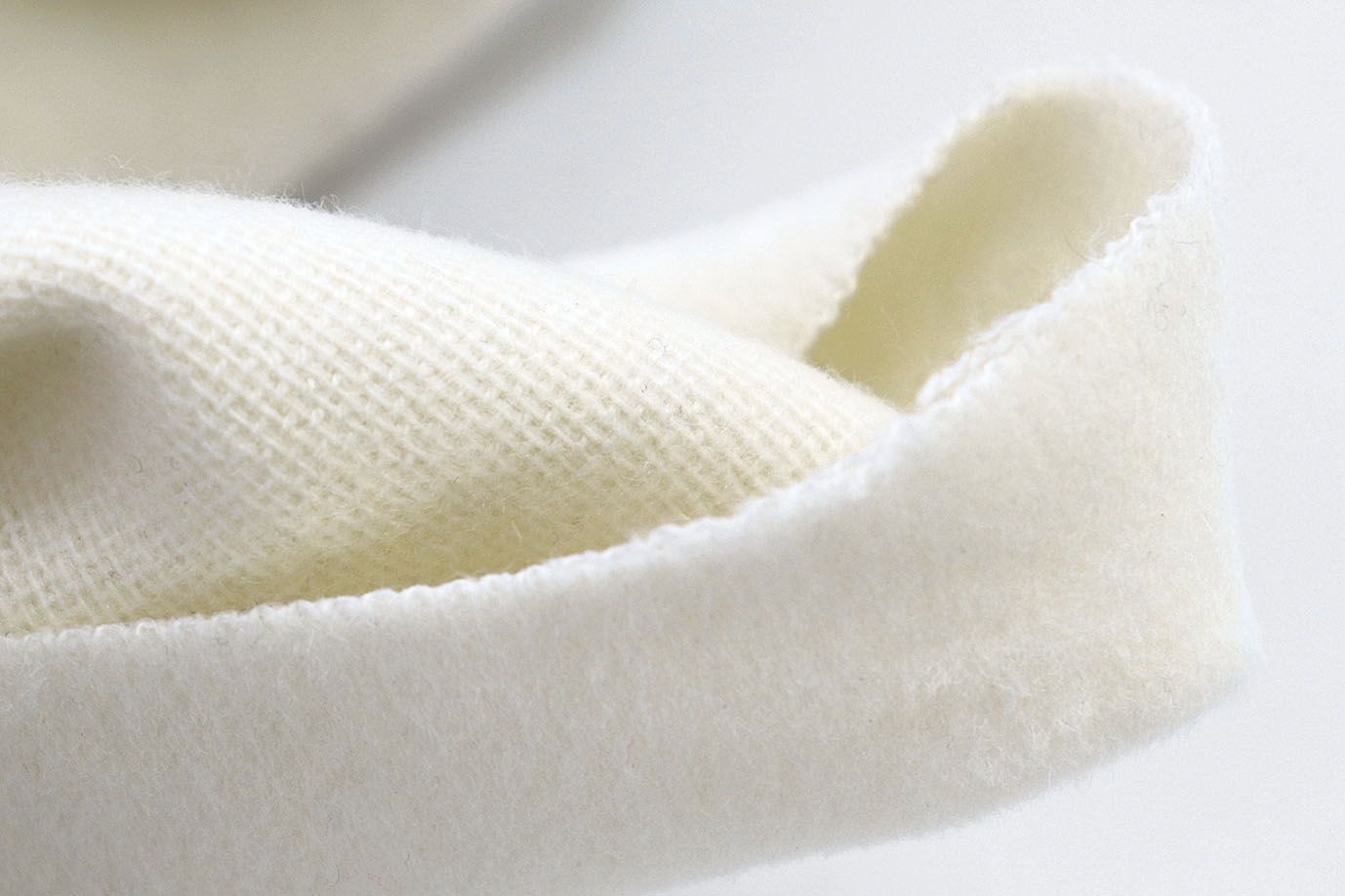 Шерсть "Диагональ"/молочный 1015042/C#30