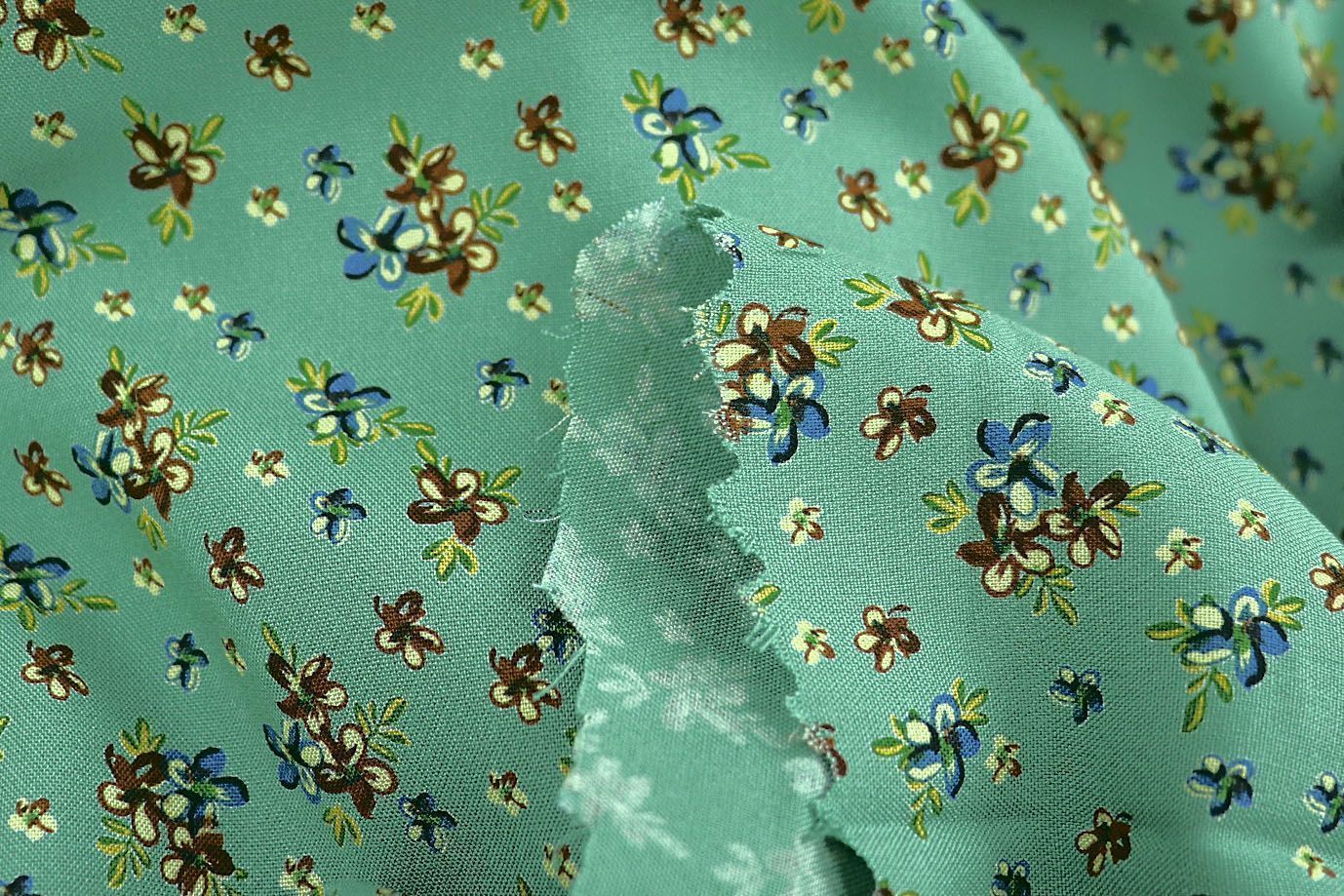 Штапель принт/цветы сине-коричневые на бирюзовом 1466-PY/D#6/C#3