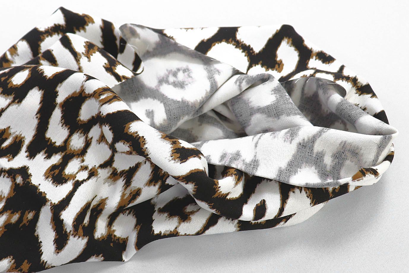 Штапель твил принт/бело-коричневый на черном 3845-PY/D#4/C#1