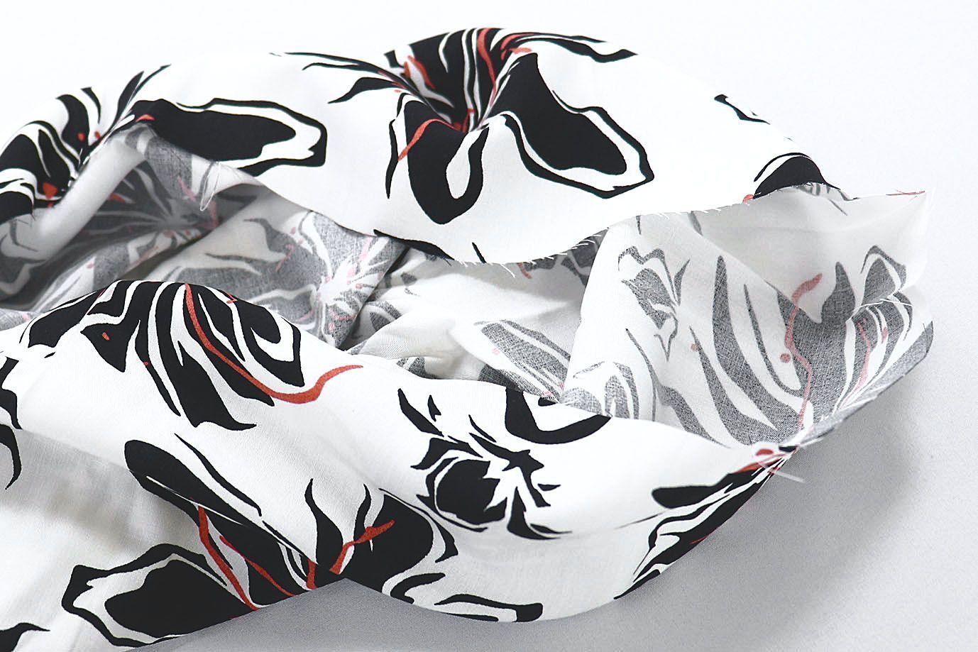 Штапель принт/цветы черные на белом 3858-PY/D#9/C#5