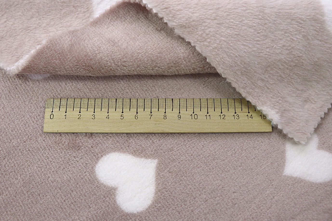 Велсофт принт/сердечки белые на бежевом AP41127/D#222-FLA280YH/C#Y21010239-2