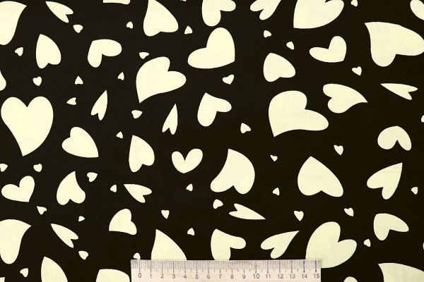 Штапель принт/сердечки кремовые на черном 4203-PY/D#43/C#1