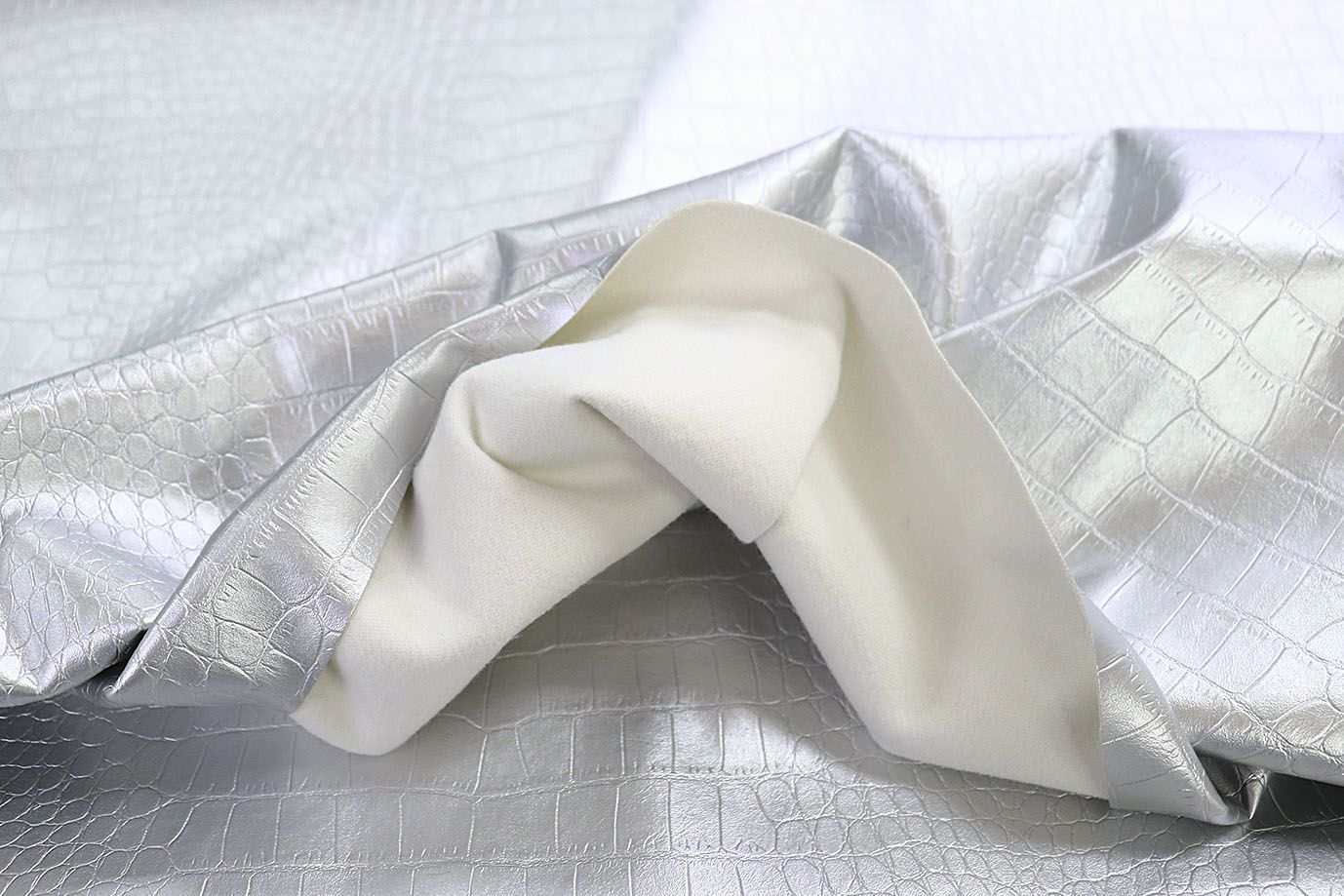 Кожа "Питон" принт/серебряный VT-11607/C#3