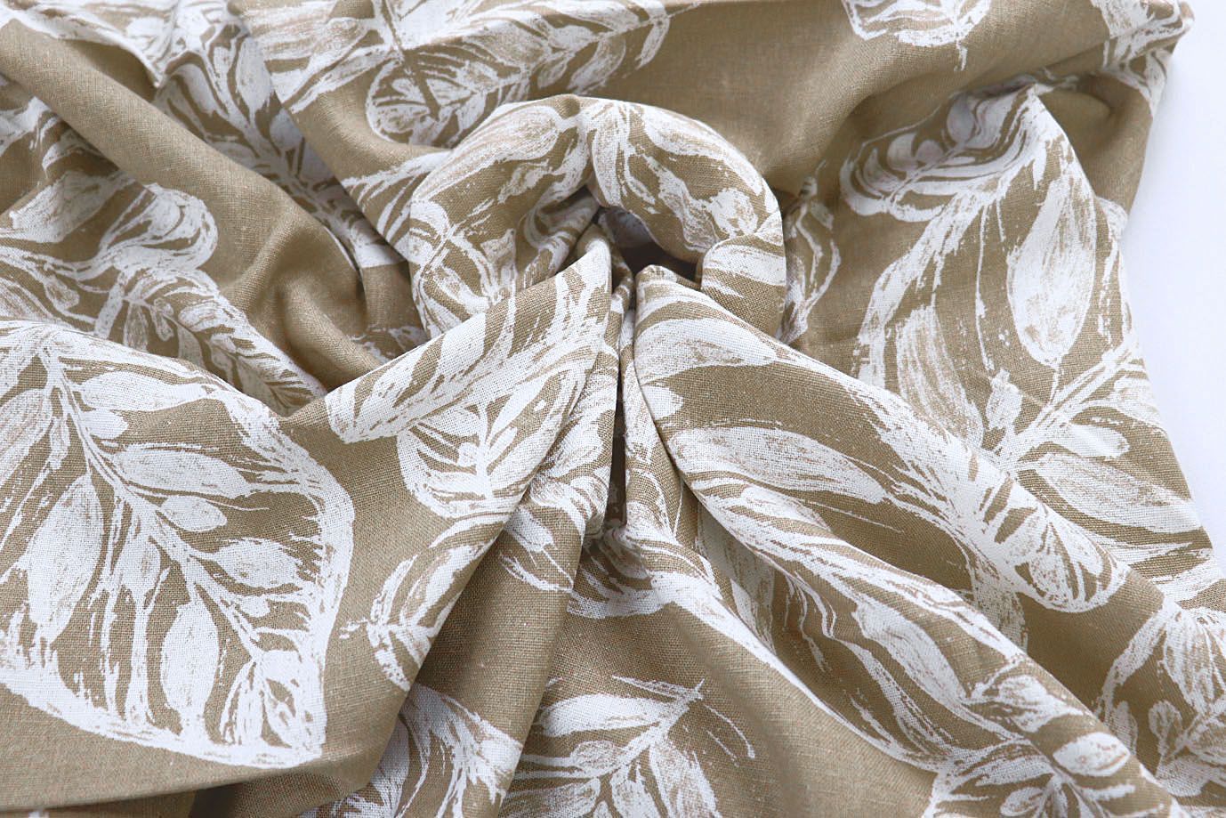 Лен принт/листья белые на светло-коричневом 4076-PY/D#1/C#3