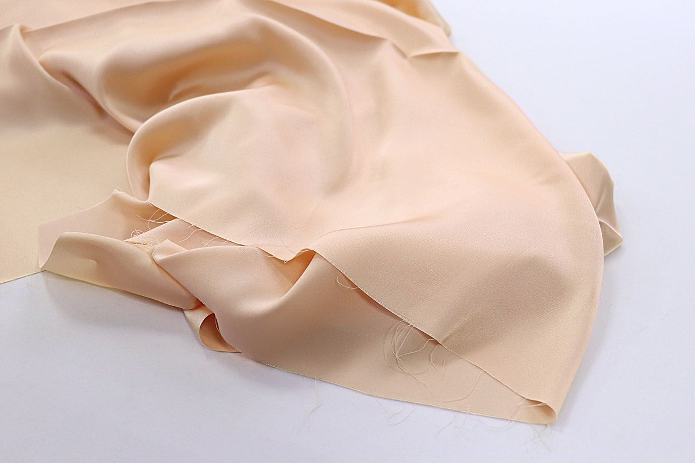 Шелк "Армани"/песочный 3460-PY/C#4