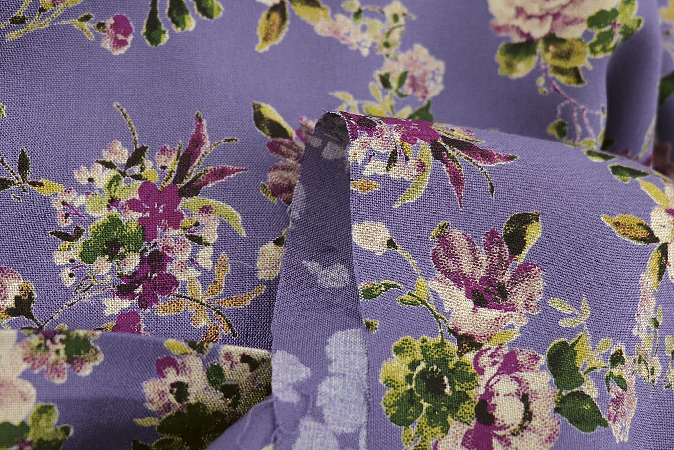 Штапель принт/цветы бежево-зеленые на фиолетовом 1466-PY/D#1/C#3