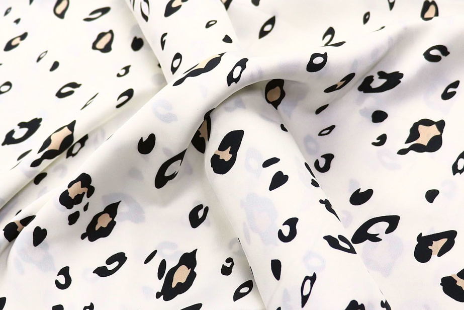 Шелк "Армани" принт/пятна на белом 3267-PY/D#51/C#3 (11011) (EU4318)