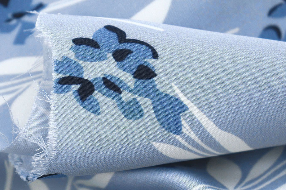 Сатин "Париж" принт/цветы сине-белые на голубом 4310-PY/D#1/C#1